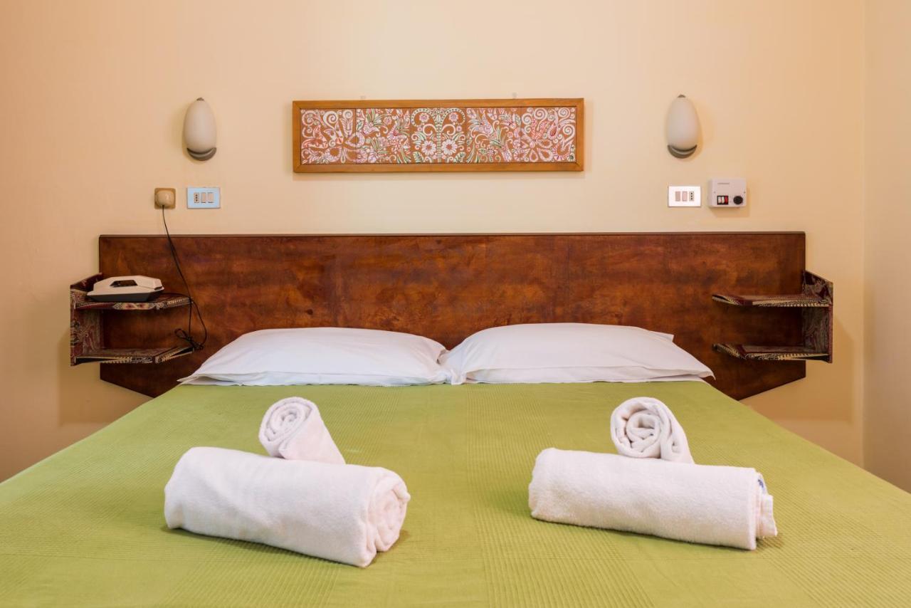 Hotel Villa Rosa تْشيزيناتيكو المظهر الخارجي الصورة