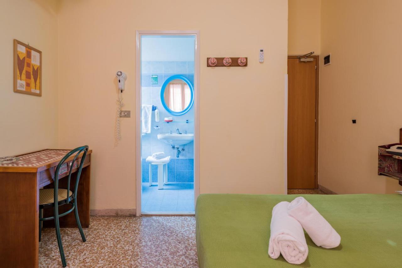 Hotel Villa Rosa تْشيزيناتيكو المظهر الخارجي الصورة
